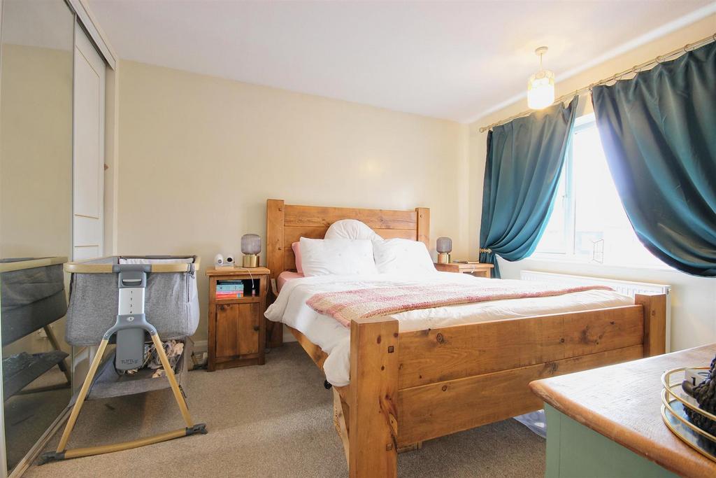 Bedroom 1 (front)