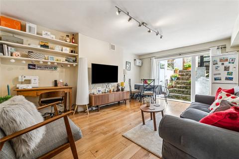 Ramsden Road, London, SW12
