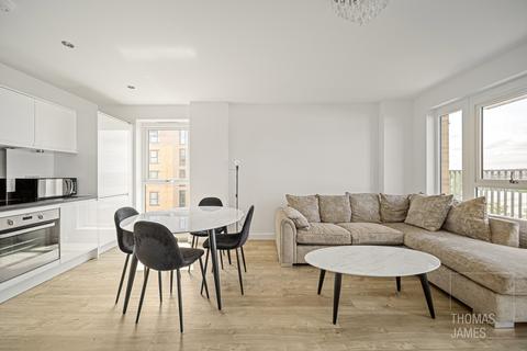 2 bedroom flat for sale, Rowland Road, London, N17