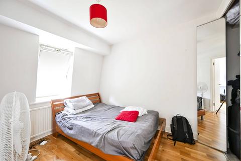 Nevern Square, Earls Court, London, SW5