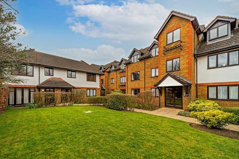 Marksbury Avenue, Kew TW9