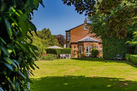 undefined, Knutsford Road, Alderley Edge