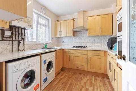 3 bedroom maisonette for sale, Hurstwood Court, Woodhouse Road