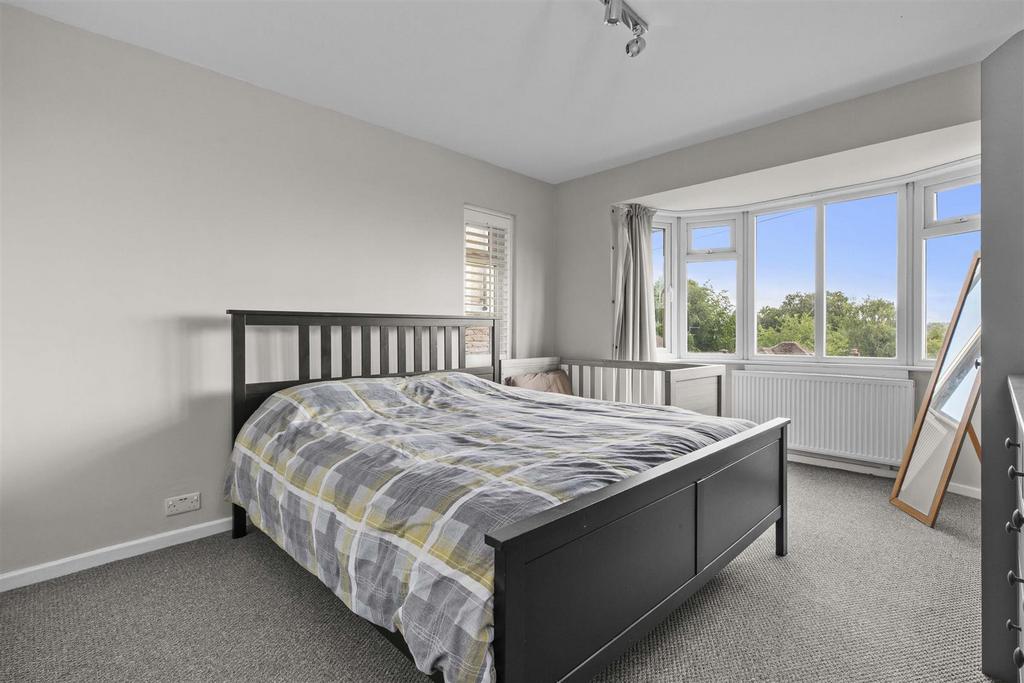 1 Shelley Road, HP11 2 UP (LOW RES)-2.jpg