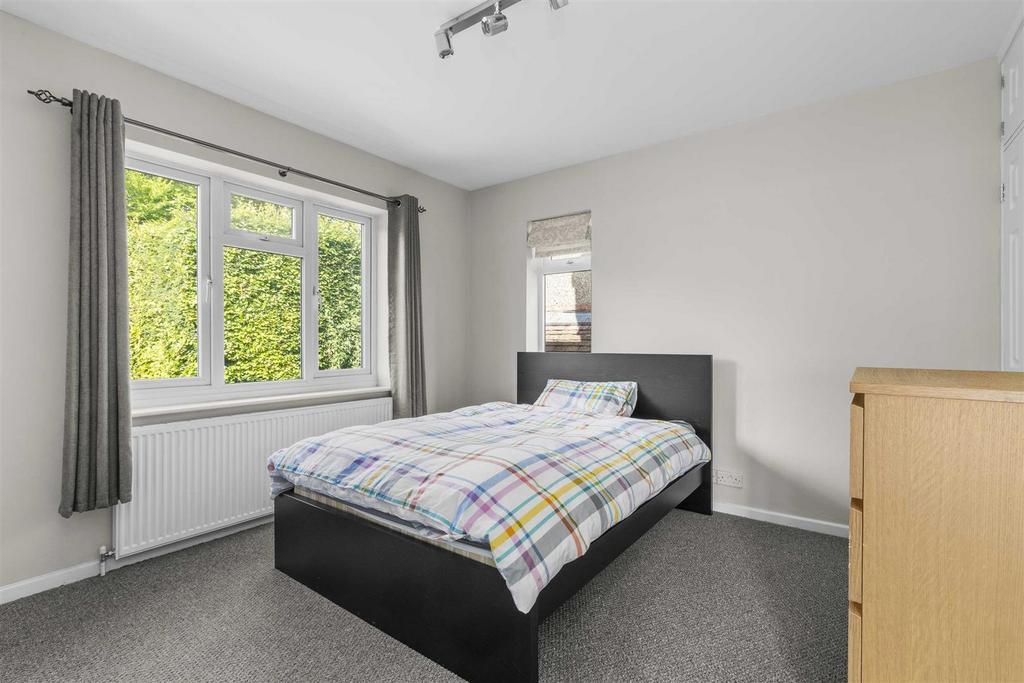1 Shelley Road, HP11 2 UP (LOW RES)-1.jpg