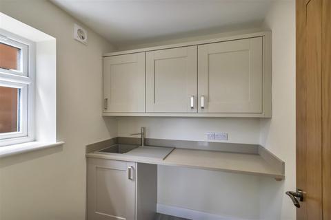 4 bedroom detached house for sale, Breidden View, Llansantffraid-Ym-Mechain