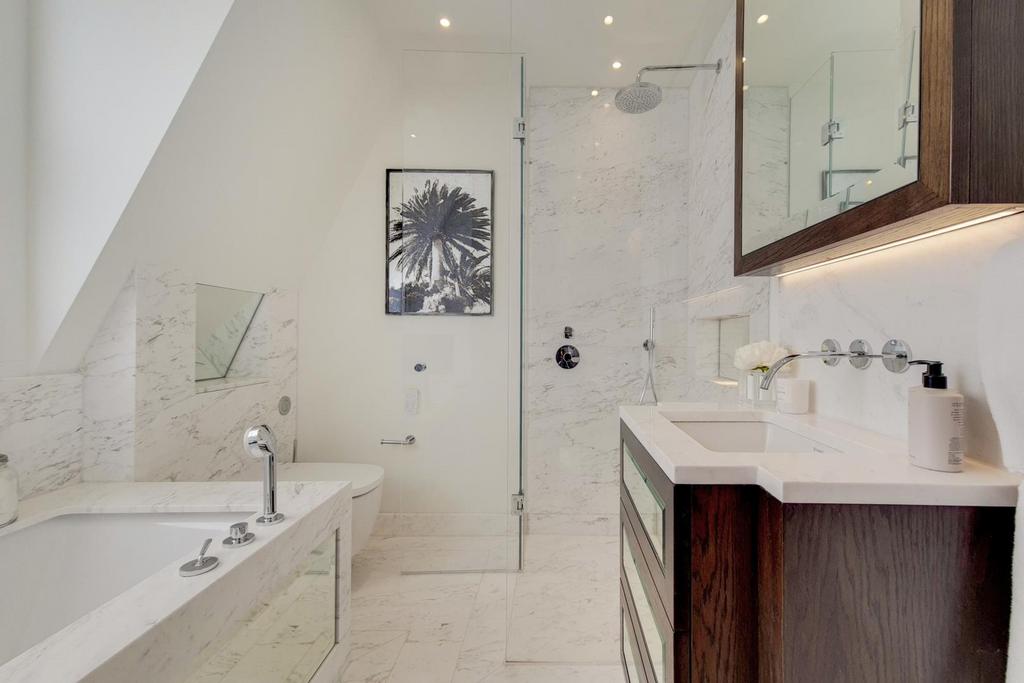 3 Ensuite 2-1.jpg