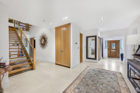 5 bedroom semi-detached house to rent, WELLGARTH ROAD, HAMPSTEAD GARDEN SURBURB, NW11