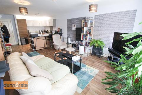 2 bedroom apartment for sale, Crownford Avenue, Stoke-On-Trent ST1