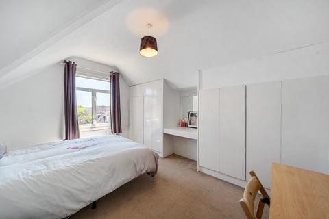 2 bedroom flat for sale, Worple Road, Wimbledon, London, SW19
