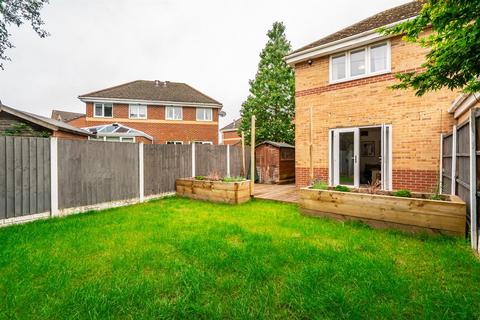 19 Cloughfield, Penwortham, Preston, PR1 9FF