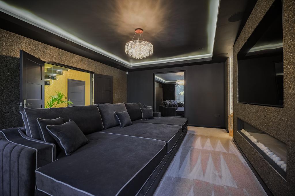 2 Redwood Court - Web (9 of 41).jpg