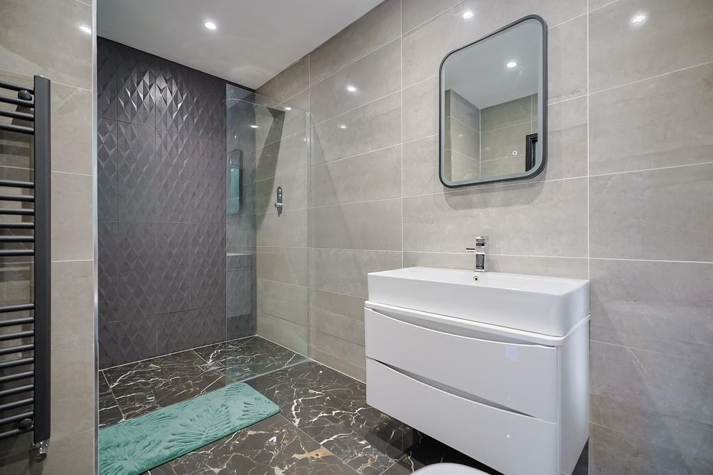2 Redwood Court - Web (31 of 41).jpg