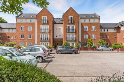 2 bedroom flat for sale, Whielden Street, Amersham
