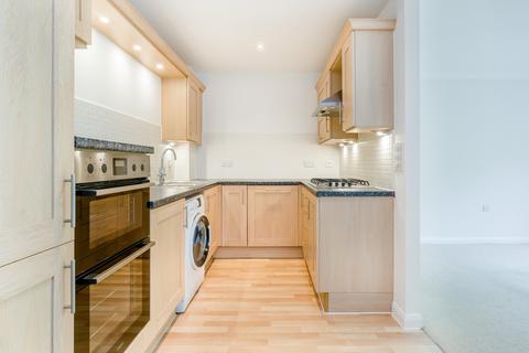 2 bedroom flat for sale, Whielden Street, Amersham