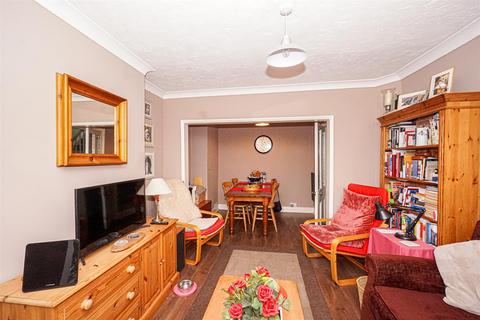 2 bedroom terraced house for sale, Saxon Road, Hastings