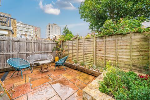 76 Wooler Street, London, SE17 2EF