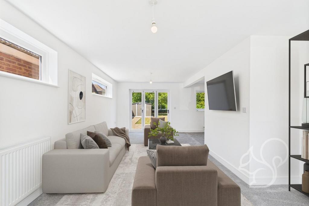 CAM01659 G0-PR0512-STILL011 (1).jpg