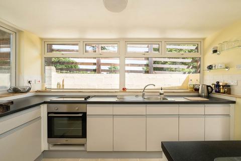 2 bedroom detached house for sale, Lyonshall HR5