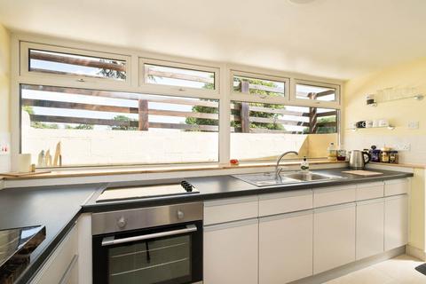 2 bedroom detached house for sale, Lyonshall HR5