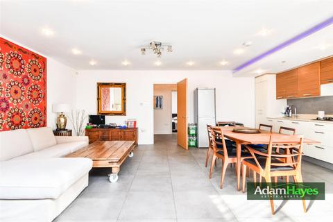 undefined, Brompton Mews, London N12