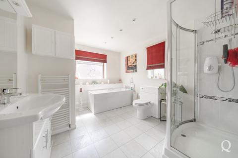 3 bedroom semi-detached house for sale, Main Road, Knockholt, Sevenoaks, Kent, TN14