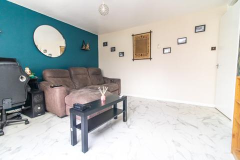 1 bedroom flat for sale, Queens Drive, Enderby, Leicester, LE19