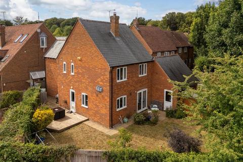 undefined, Rickyard Close, Aylesbury HP22