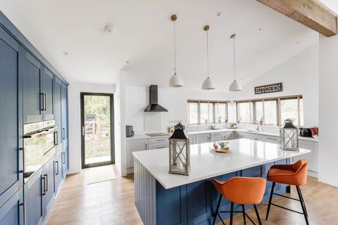 5 bedroom barn conversion for sale, Church Road, Ovington