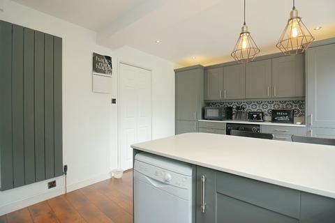20 Peveril Mount, Bradford, BD2 3JY