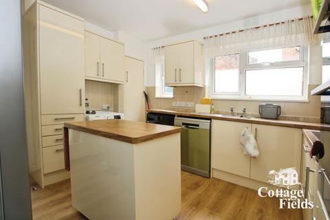 5 bedroom house to rent, Tudor Crescent, Enfield EN2