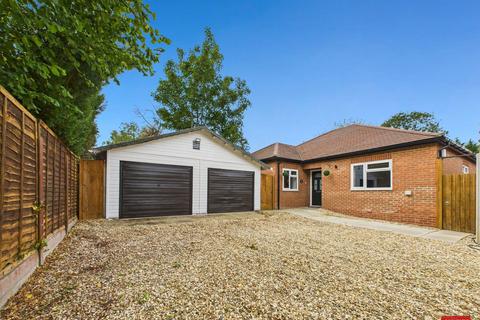 undefined, Stroud Road, Gloucester GL4