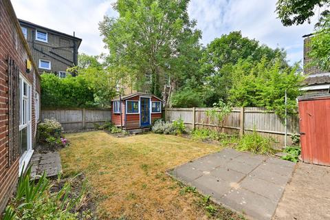 3 bedroom bungalow for sale, Langton Way, Blackheath, London, SE3