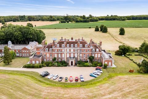 2 bedroom flat for sale, Waldershare, Dover, CT15