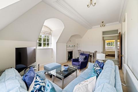 2 bedroom flat for sale, Waldershare, Dover, CT15