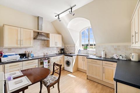 2 bedroom flat for sale, Waldershare, Dover, CT15