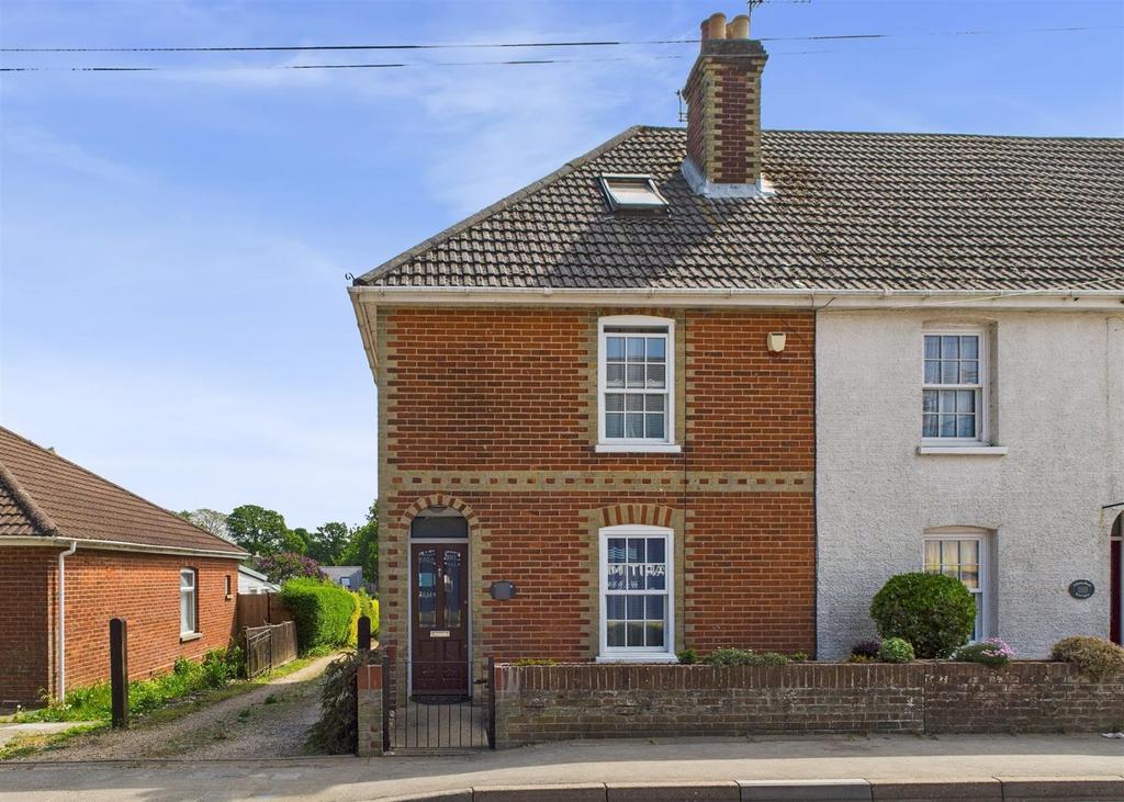 2 bedroom End Terrace for rent