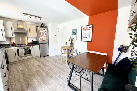 11 Hardys Drive, Radcliffe, Manchester, M26 2TL