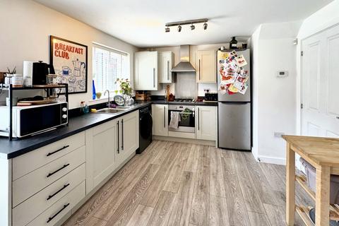 11 Hardys Drive, Radcliffe, Manchester, M26 2TL