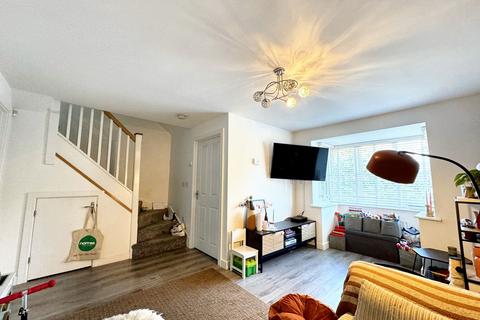 11 Hardys Drive, Radcliffe, Manchester, M26 2TL