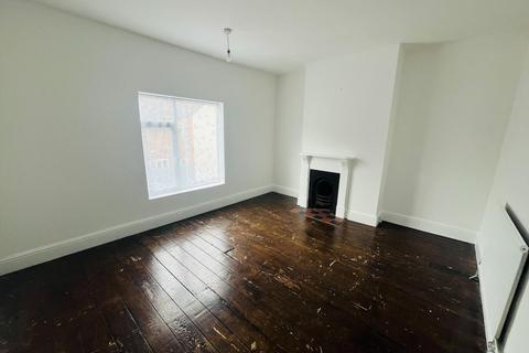 91 Moore Street, Northampton, NN2 7HU