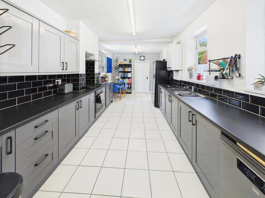 Kitchen/Break Room