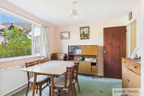undefined, Mount Terrace, Par PL24