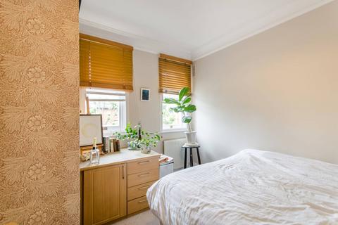 2 bedroom flat to rent, Sutherland Avenue, Maida Vale, London, W9