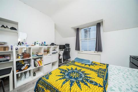 2 bedroom flat for sale, Sandys Row, London E1