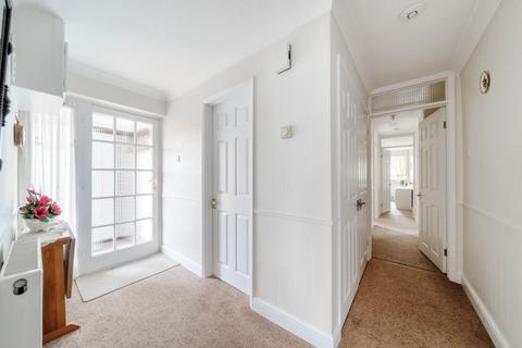 undefined, Bedford Road, Cranfield,