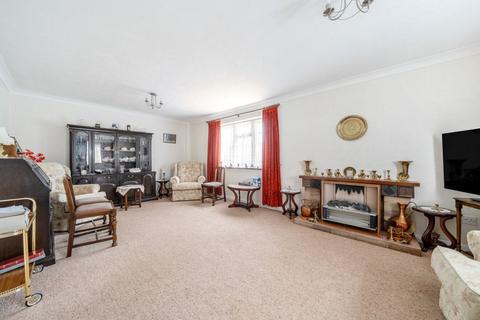 undefined, Bedford Road, Cranfield,