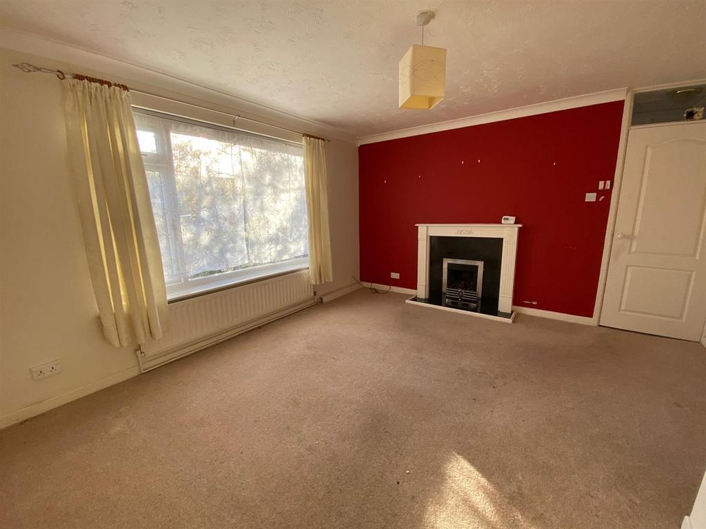 Living Room.jpg