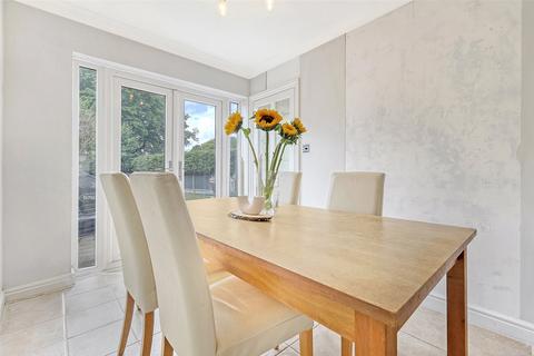 3 bedroom semi-detached house for sale, Mountnessing Road, Billericay, Essex, CM12