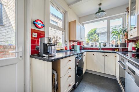 undefined, Walnut Tree Close, Surrey GU1